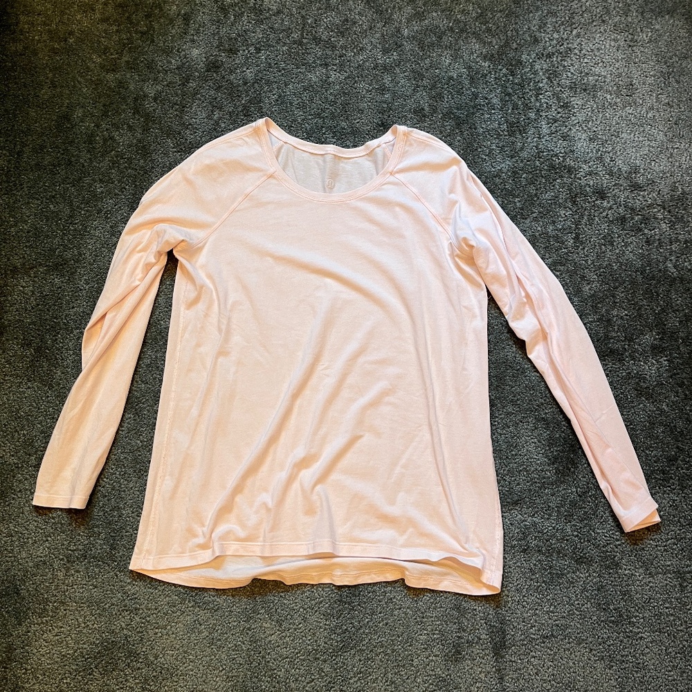 Lululemon women's long sleeve size 6